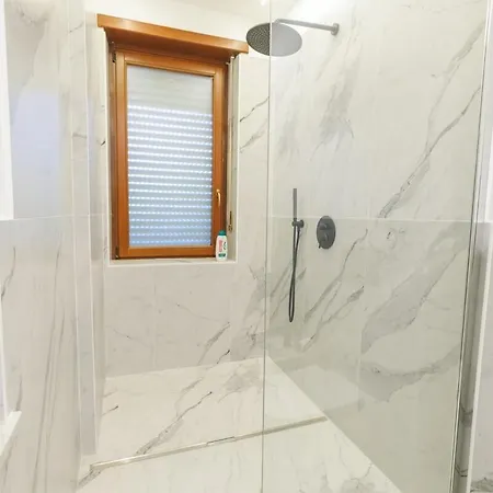 Apartment Casa Afrodite Bilocale Con Sauna E Vasca Privata Perosa Argentina