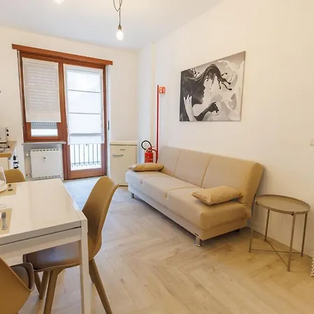 Casa Afrodite Bilocale Con Sauna E Vasca Privata Apartment