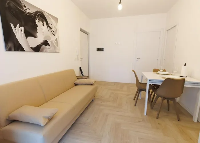 Casa Afrodite Bilocale Con Sauna E Vasca Privata